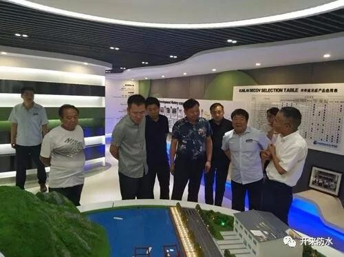 “百企幫百村”--開來(lái)濕克威防水、合力線業(yè)助力前辛莊脫貧攻堅(jiān)